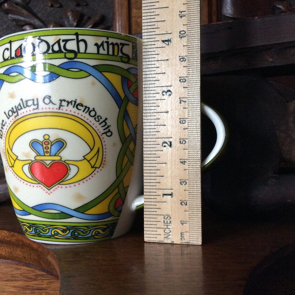 Irish Claddagh Ring: Mug/Cup - Picture 4 of 11